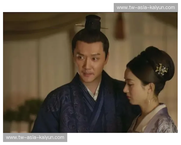 斯特罗姆的低语：一段关于爱情、宿命与抉择的史诗